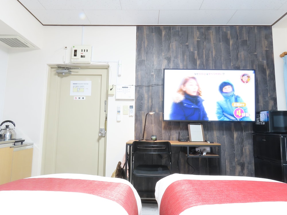 ROLANDS HOUSE 301 東京