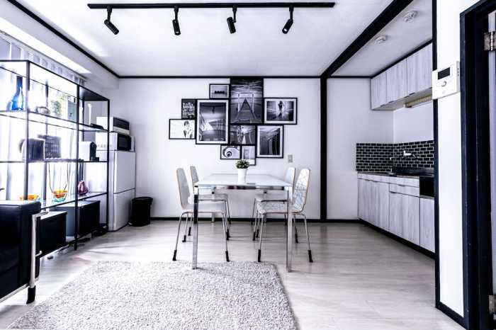 B2 PERFECT PLACE WITH LUX FLAT SHINJUKU 東京