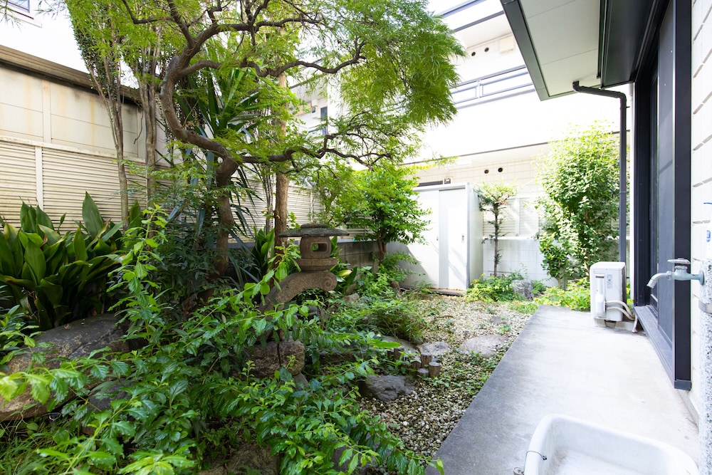 SHINAGAWA WISTERIA RESIDENCE 東京