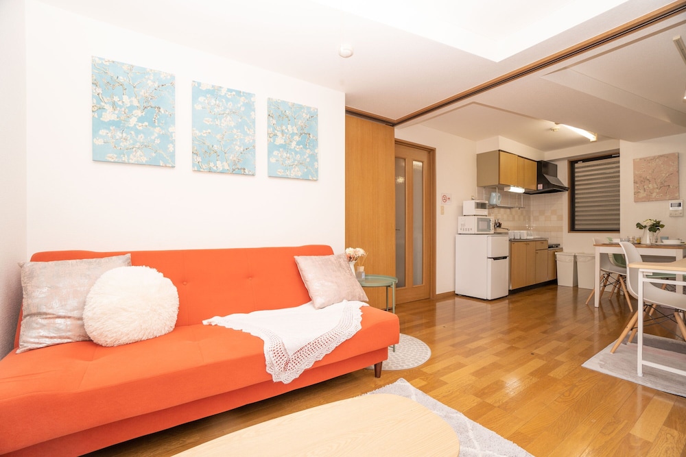 ELLE’S SHIROKANE GUEST HOUSE 東京