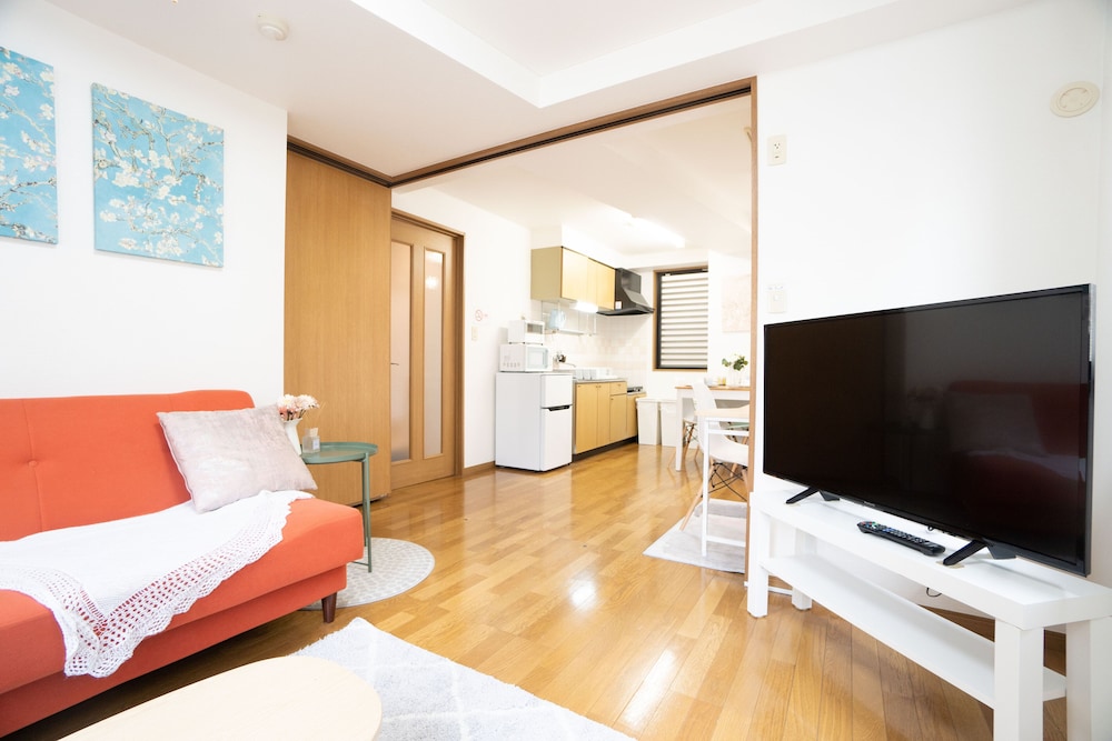 ELLE’S SHIROKANE GUEST HOUSE 東京