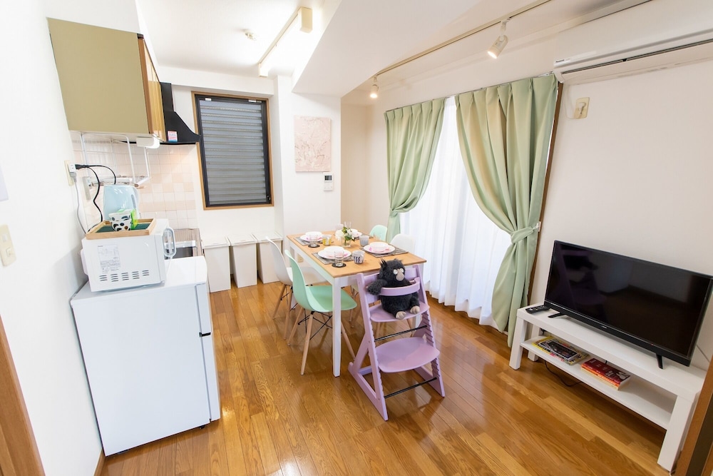 ELLE’S SHIROKANE GUEST HOUSE 東京