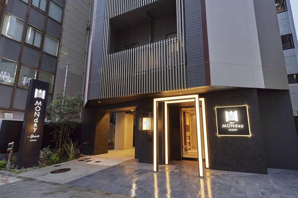 MONDAY APART 浜松町大門 東京