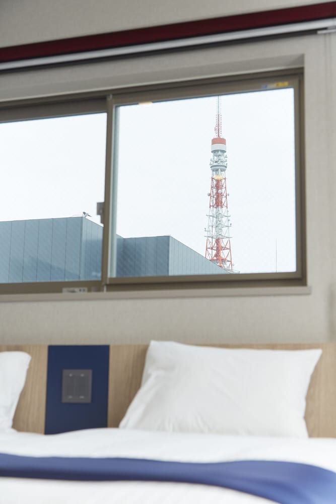 MONDAY APART 浜松町大門 東京