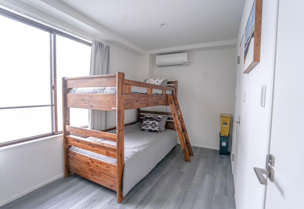 ZAITO TOKYO YOKOKAWA ECONOMY INN 東京