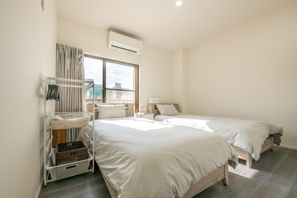 ZAITO TOKYO YOKOKAWA ECONOMY INN 東京