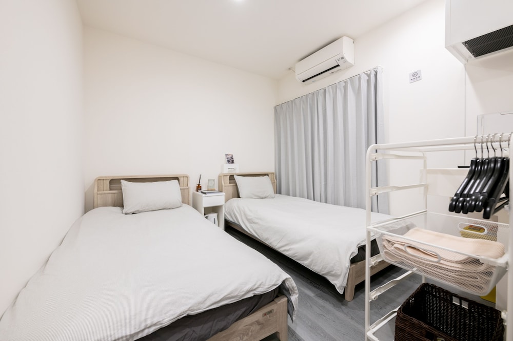 ZAITO TOKYO YOKOKAWA ECONOMY INN 東京