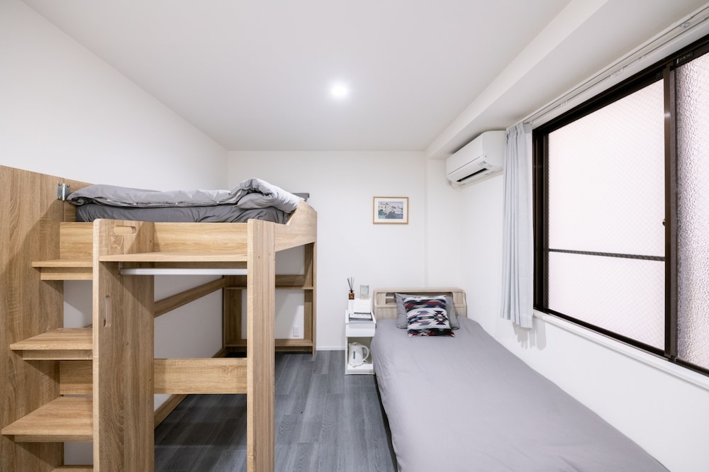 ZAITO TOKYO YOKOKAWA ECONOMY INN 東京