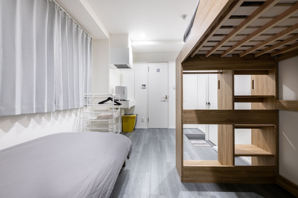 ZAITO TOKYO YOKOKAWA ECONOMY INN 東京