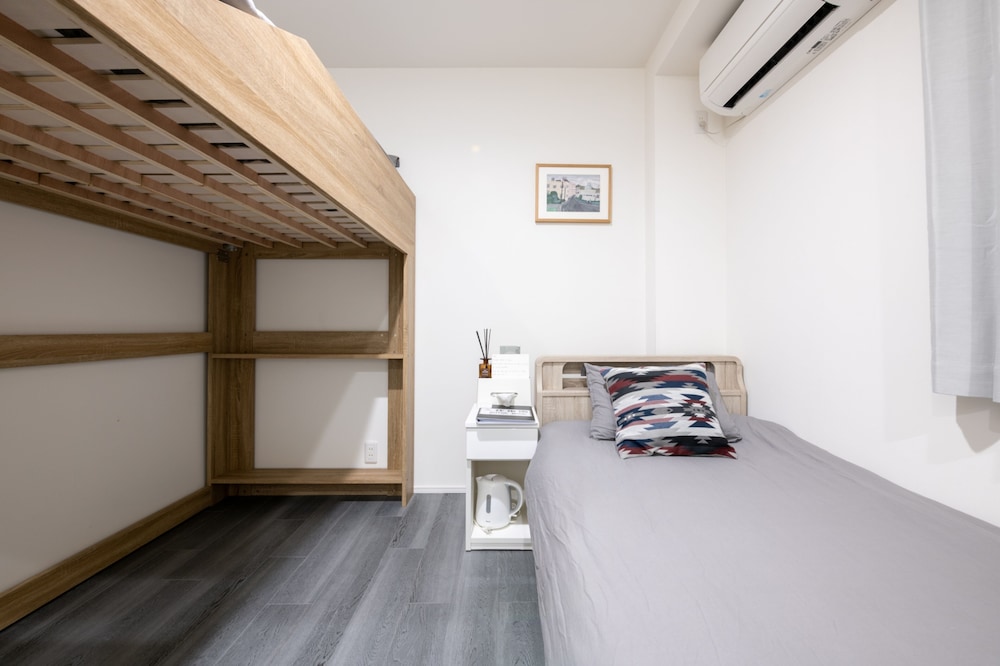 ZAITO TOKYO YOKOKAWA ECONOMY INN 東京