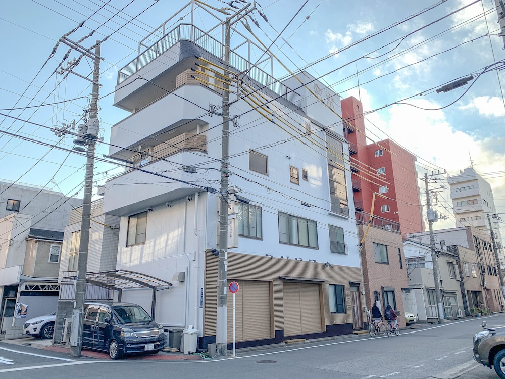 ZAITO TOKYO YOKOKAWA ECONOMY INN 東京