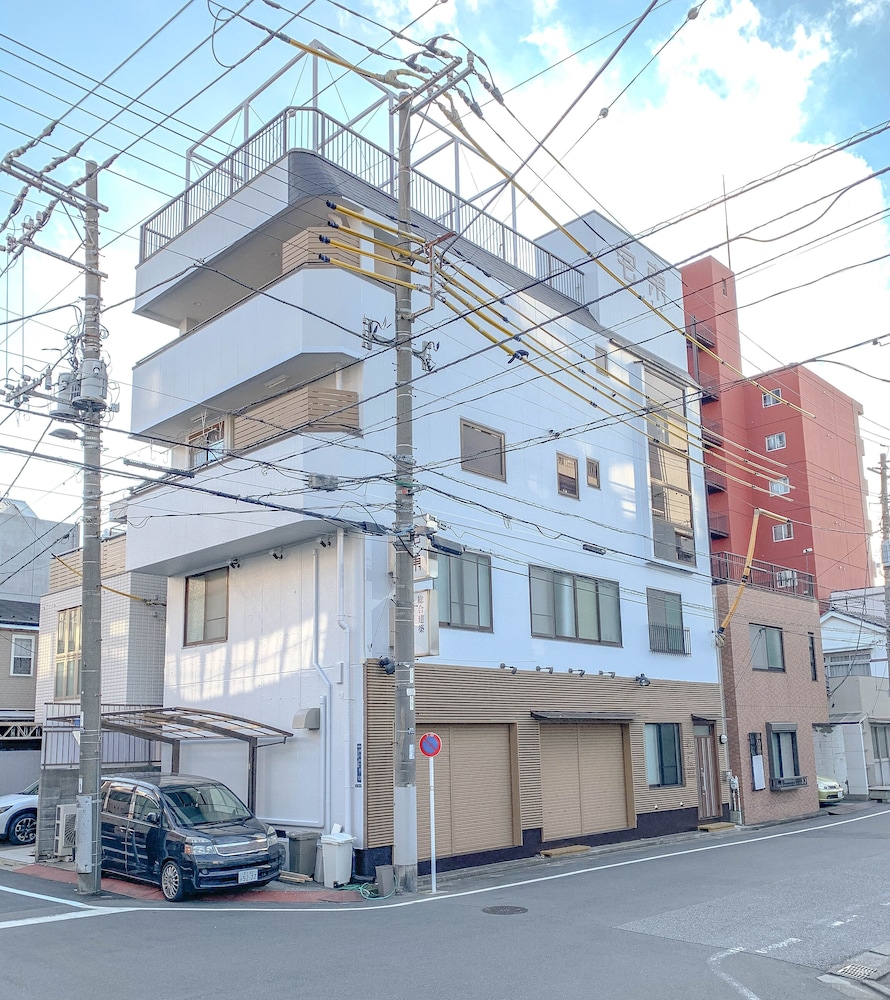 ZAITO TOKYO YOKOKAWA ECONOMY INN 東京