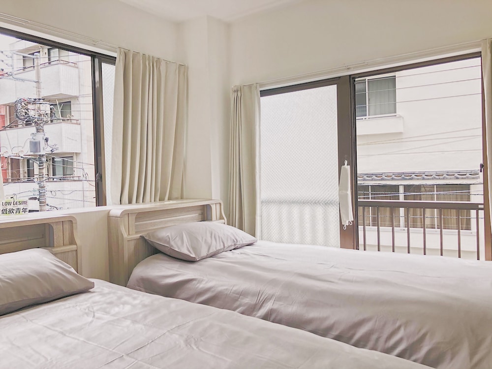 ZAITO TOKYO CHITOSE ECONOMY INN 東京