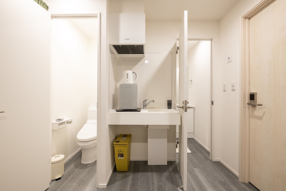 ZAITO TOKYO CHITOSE ECONOMY INN 東京