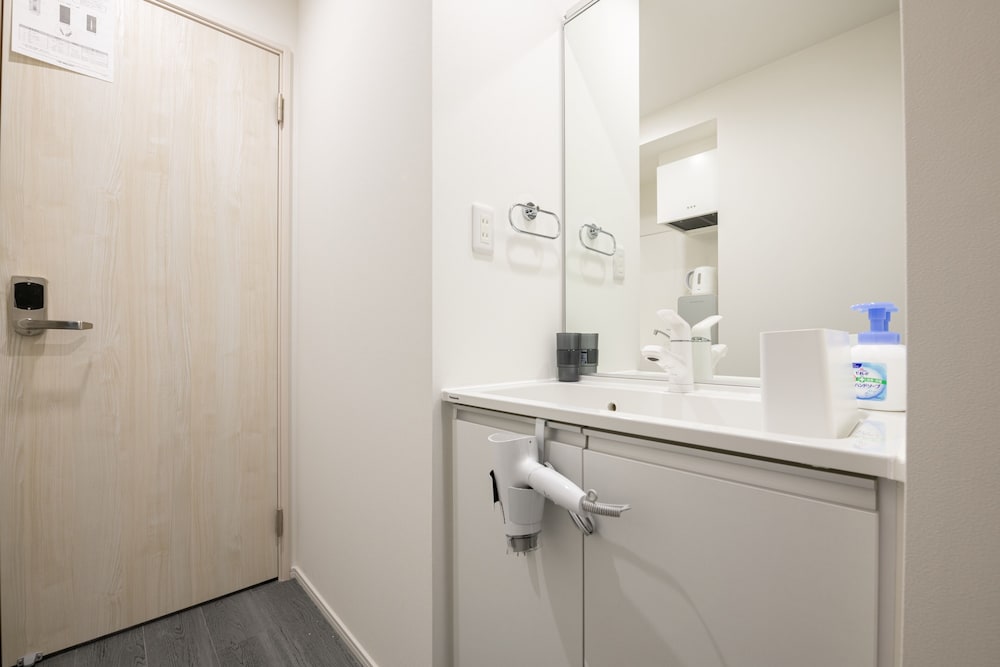 ZAITO TOKYO CHITOSE ECONOMY INN 東京