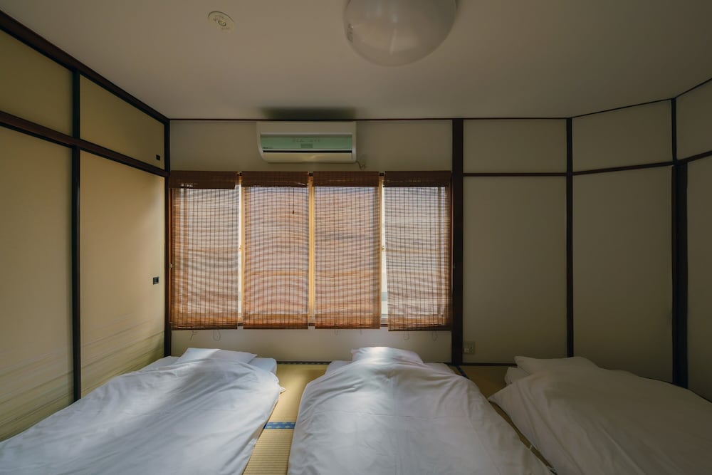 宿家 千草町 東京