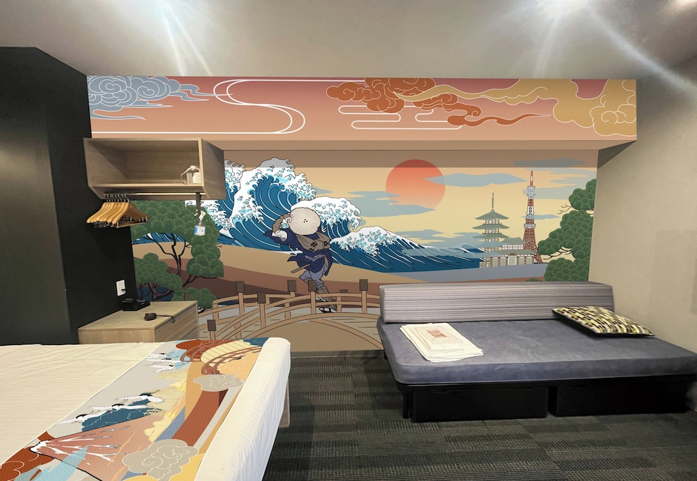 MONDAY APART PREMIUM 浜松町 東京