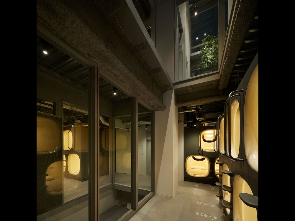 ナインアワーズ浜松町 東京