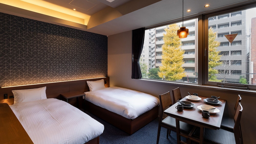 COCOSHUKU SHINJUKU-HANAZONO 東京