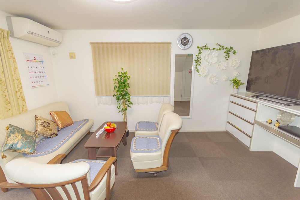 SHINJUKU-OKUBO HOUSE 東京