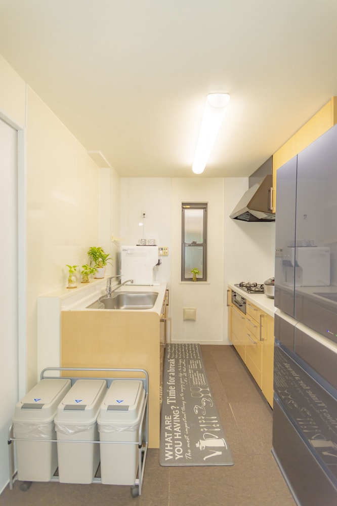 SHINJUKU-OKUBO HOUSE 東京