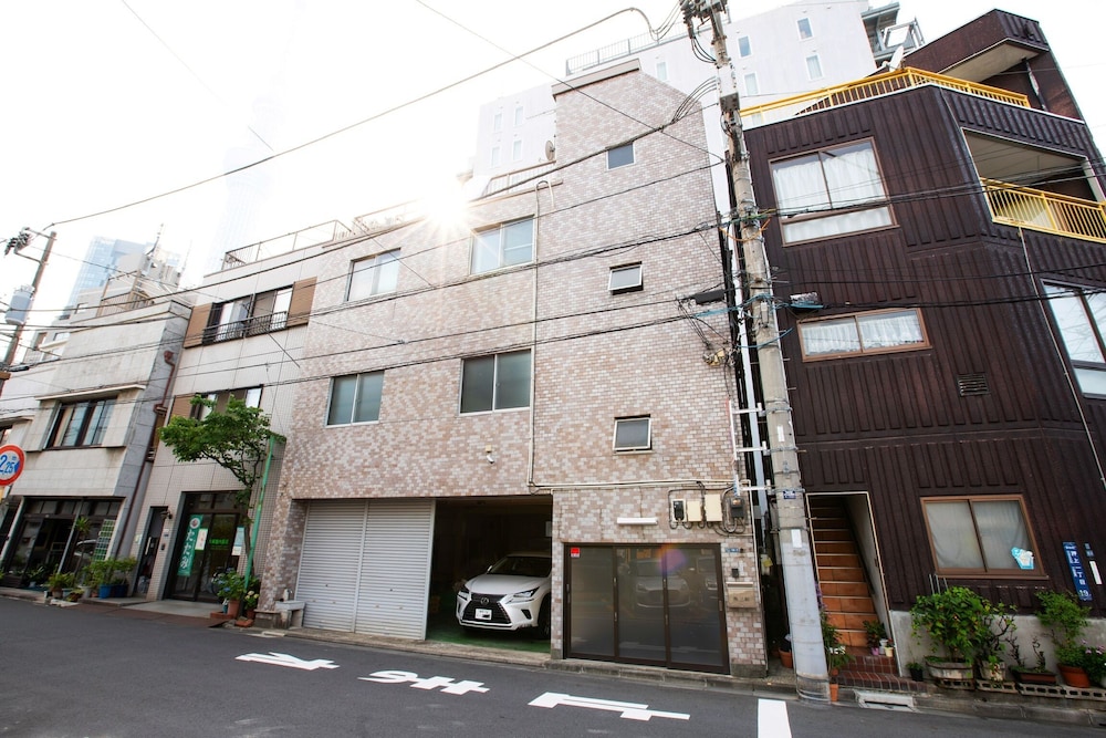 泊露 HAKURO 東京