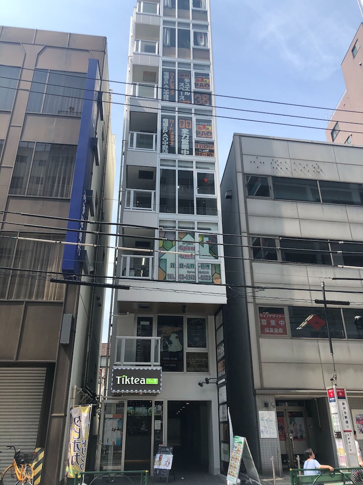 ILLI ESU NAKANO 東京