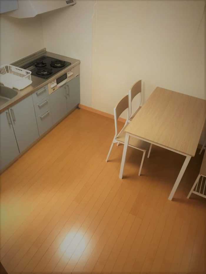 YELLOW HOUSE 東京