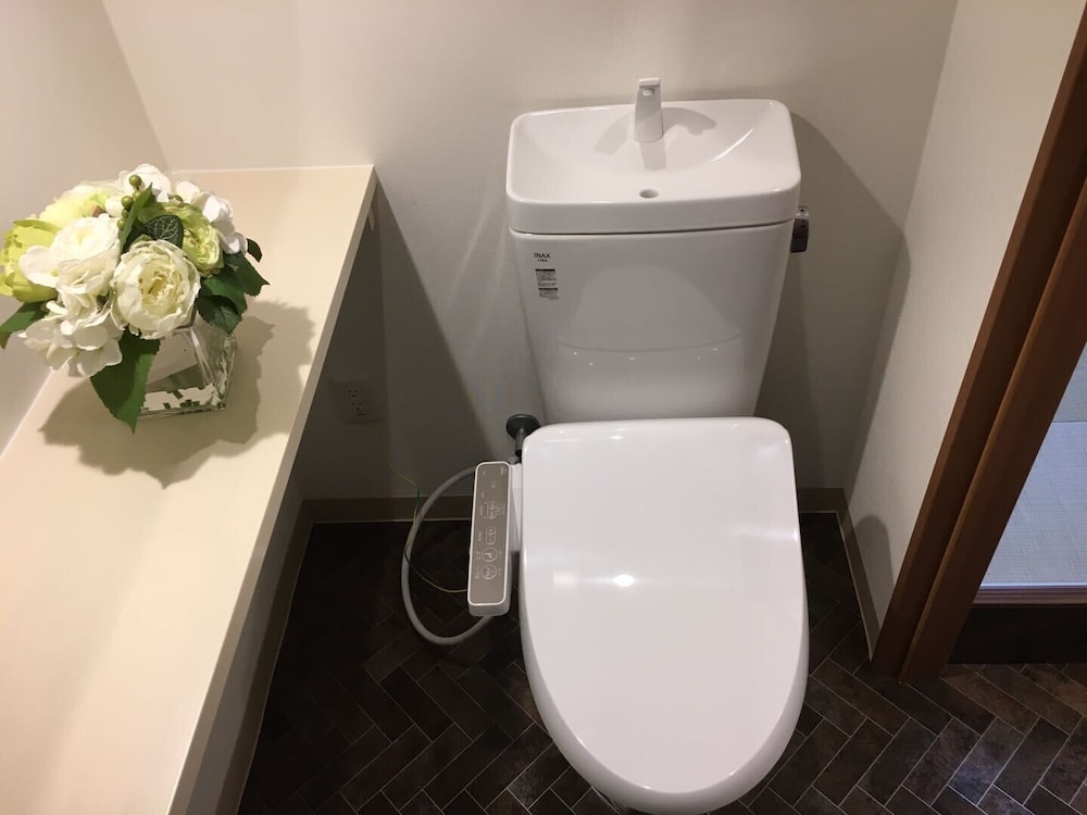 オハヨー池袋 東京
