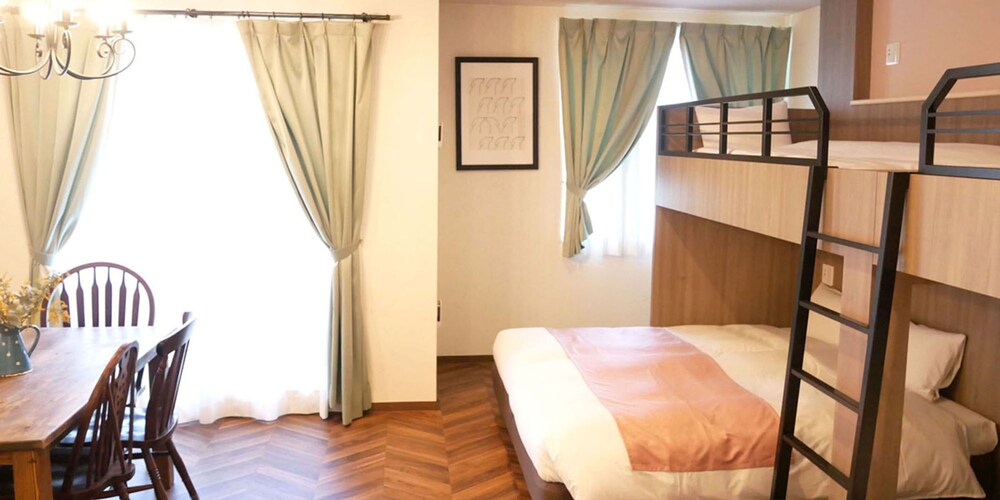 7 ROOMS HOTEL & CAFE 東京