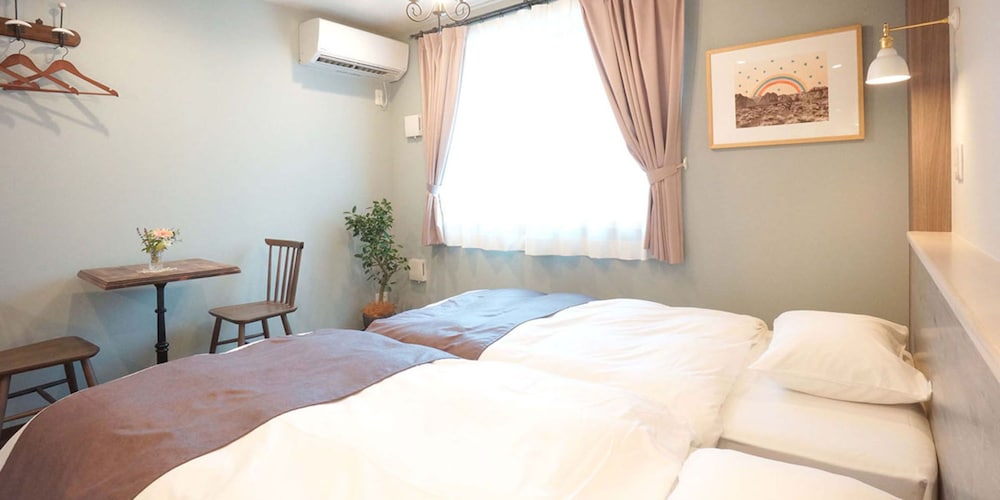 7 ROOMS HOTEL & CAFE 東京