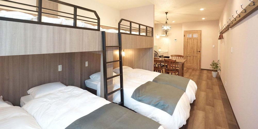 7 ROOMS HOTEL & CAFE 東京