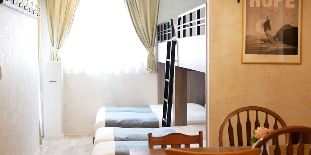 7 ROOMS HOTEL & CAFE 東京
