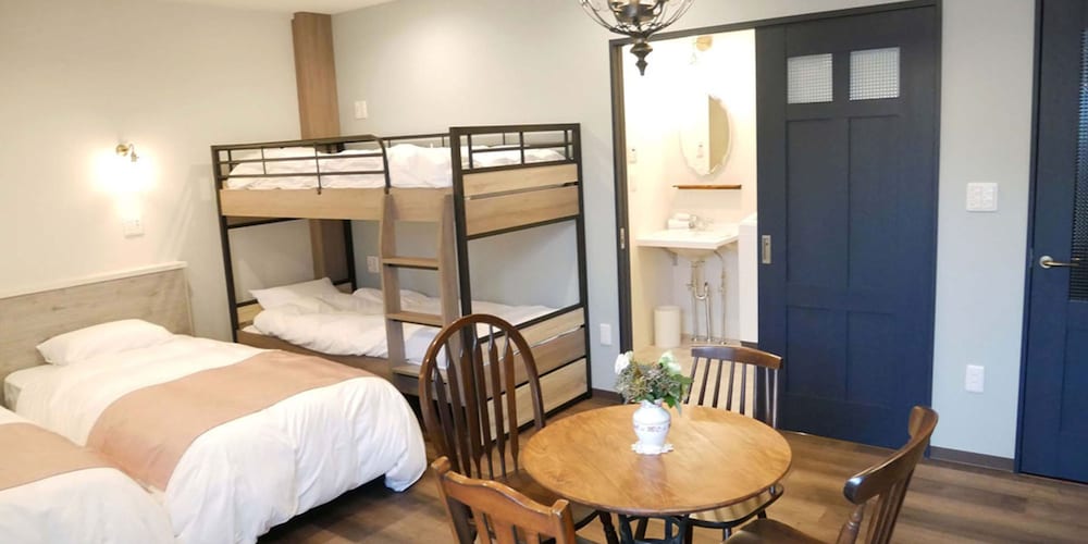 7 ROOMS HOTEL & CAFE 東京
