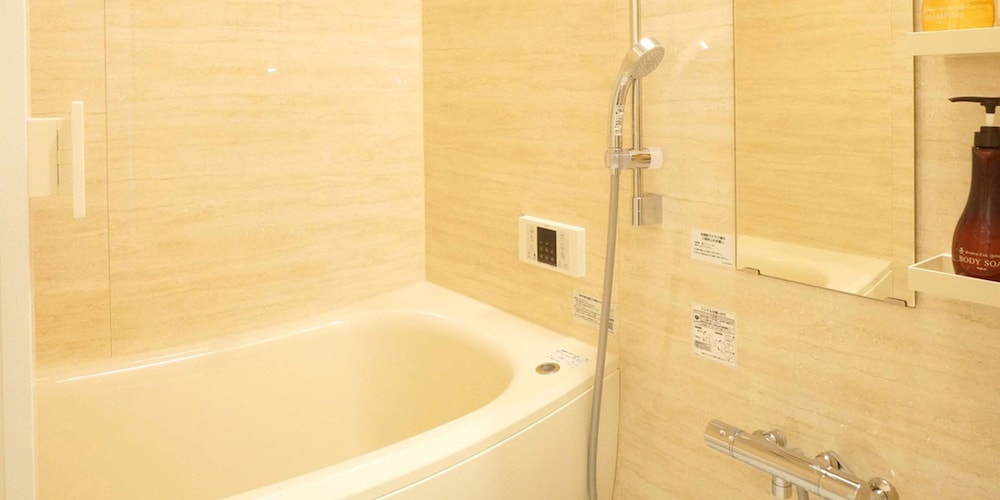 7 ROOMS HOTEL & CAFE 東京