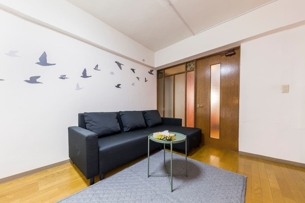 MAISON KOTAKIDAI 102 東京