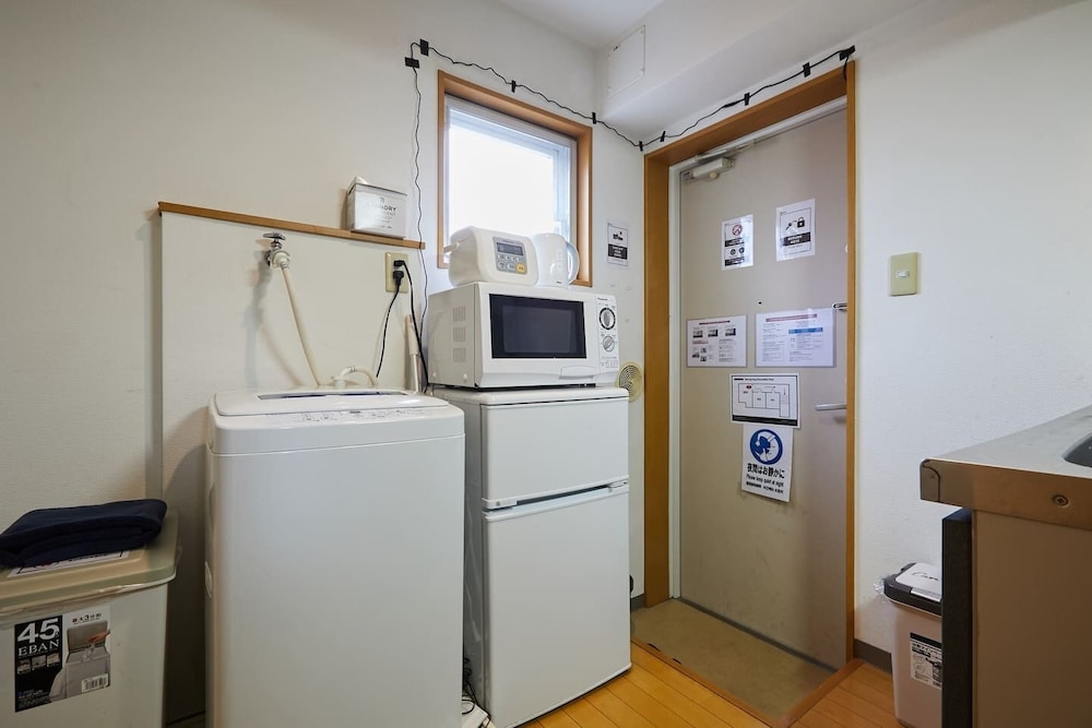 レジデンシャルホテル三軒茶屋アミカファースト 303 東京