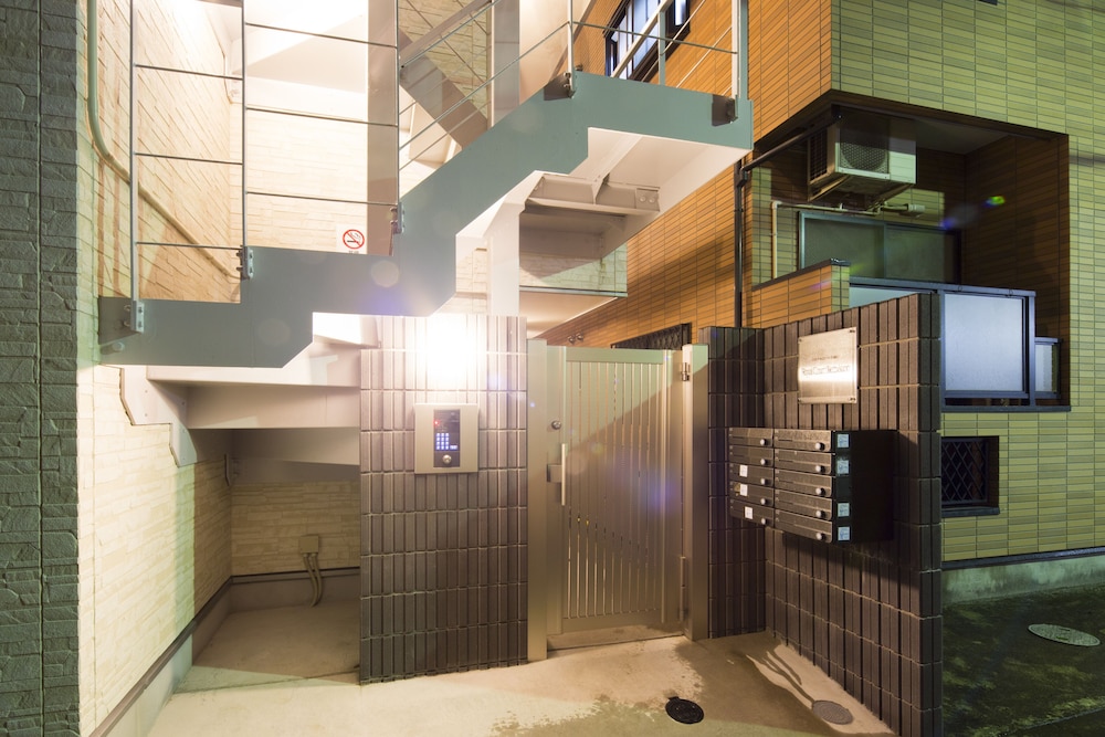 ROYAL COURT IKEBUKURO 301 東京