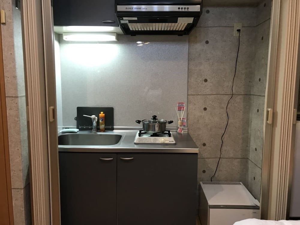 レジデンシャルホテル三軒茶屋アミカファースト 301 東京