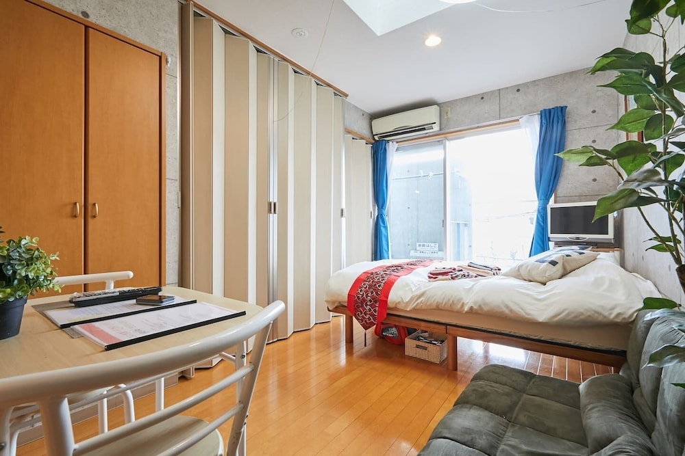 レジデンシャルホテル三軒茶屋アミカファースト 301 東京