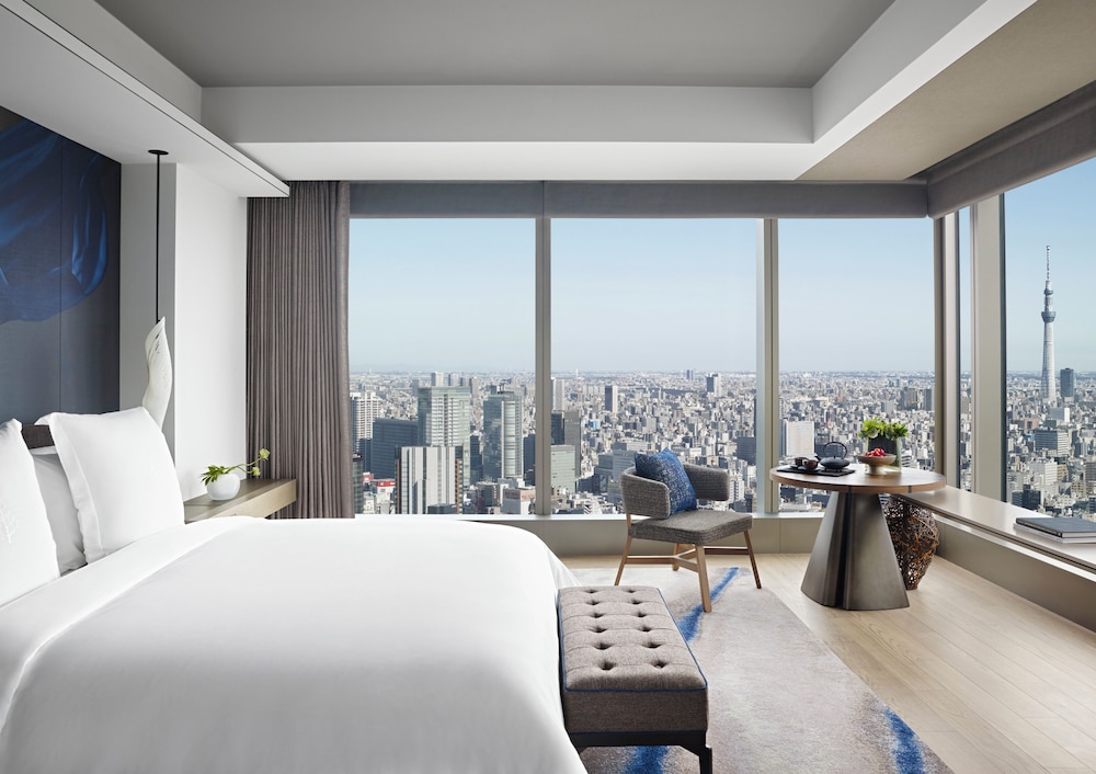 フォーシーズンズホテル東京大手町 東京