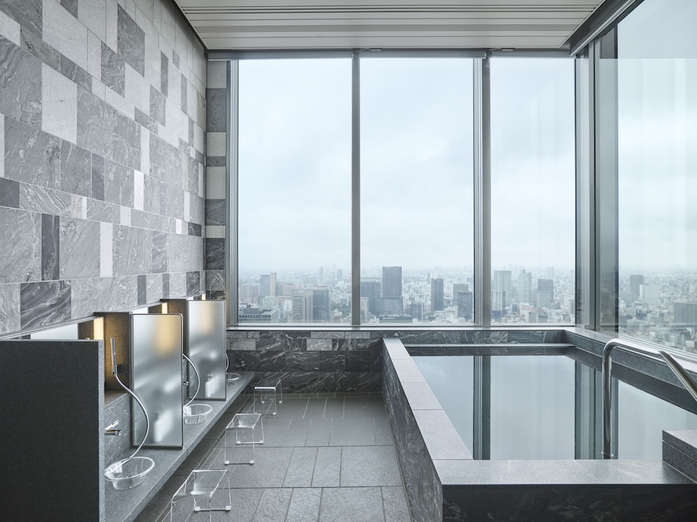 フォーシーズンズホテル東京大手町 東京