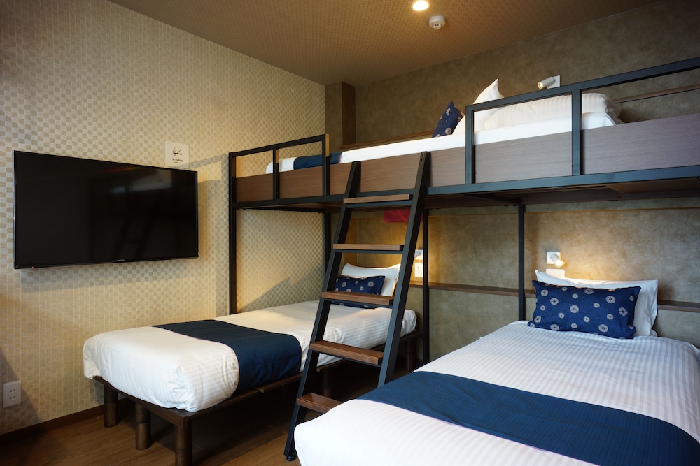 RONA HOTEL 東京