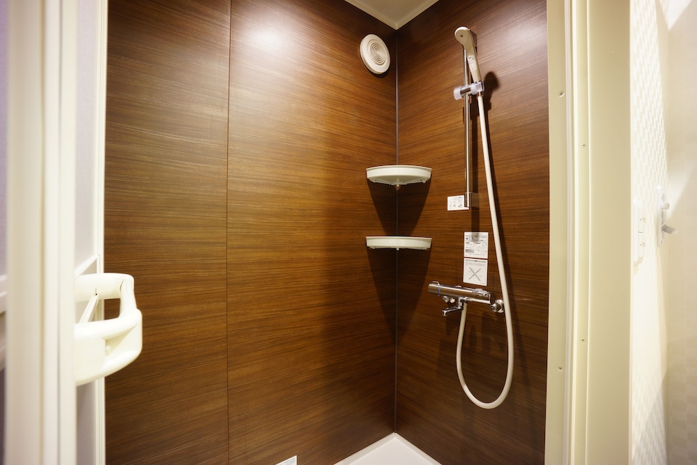 RONA HOTEL 東京