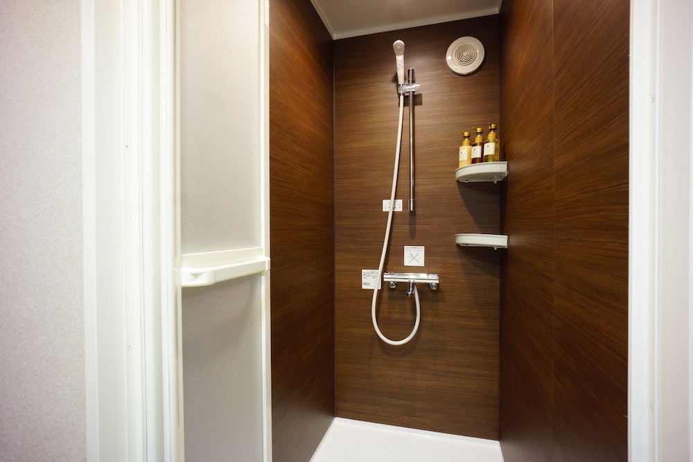 RONA HOTEL 東京