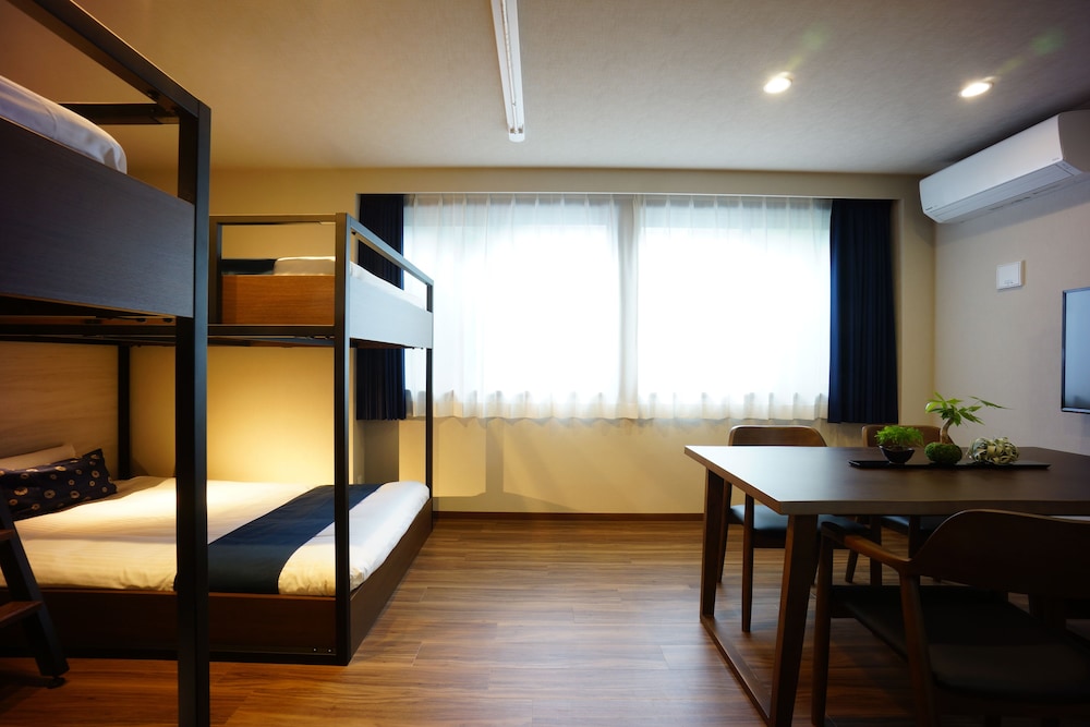 RONA HOTEL 東京