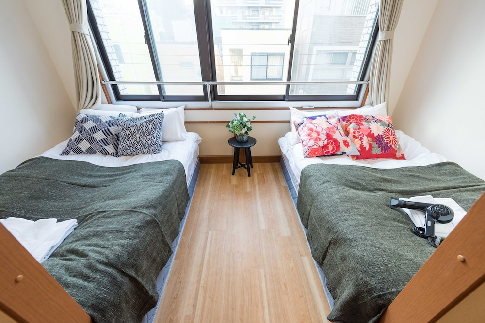 TORA HOTEL UENO 193D 東京