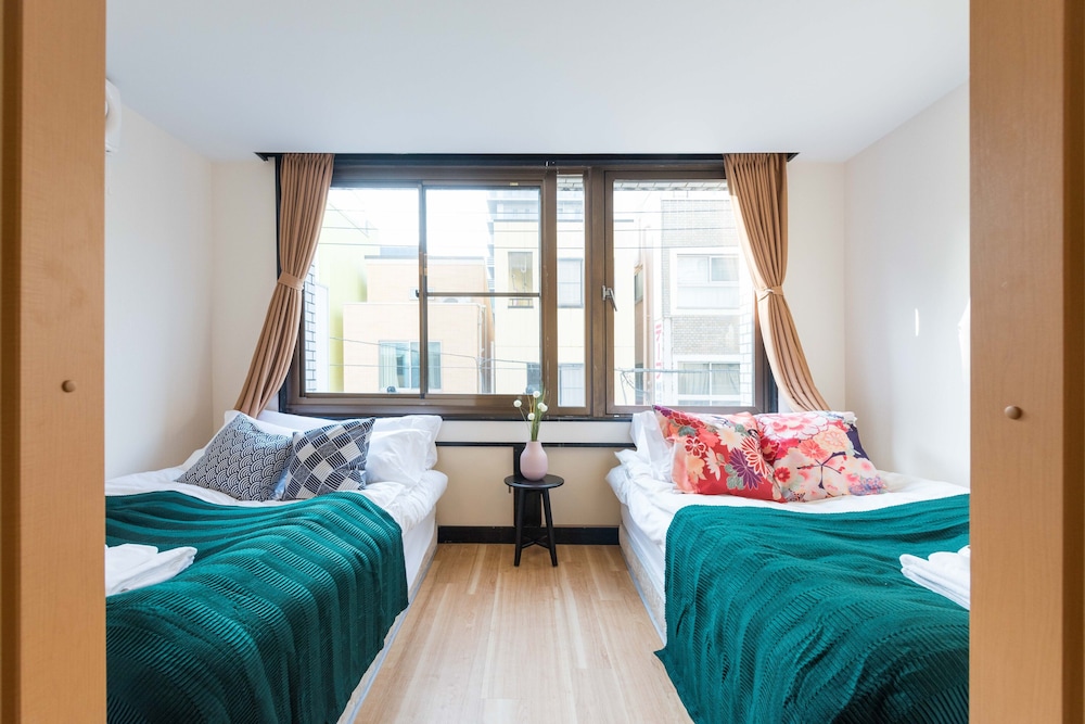 TORA HOTEL UENO 193D 東京