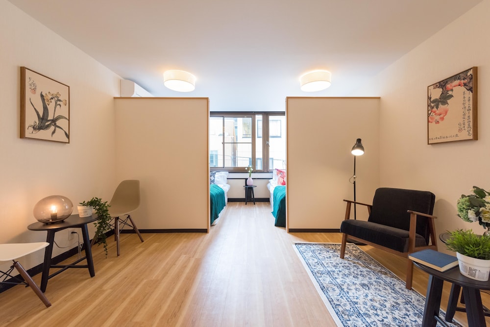 TORA HOTEL UENO 193D 東京