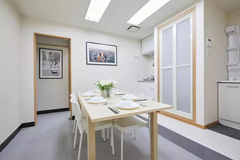 TORA HOTEL TAITO B 東京